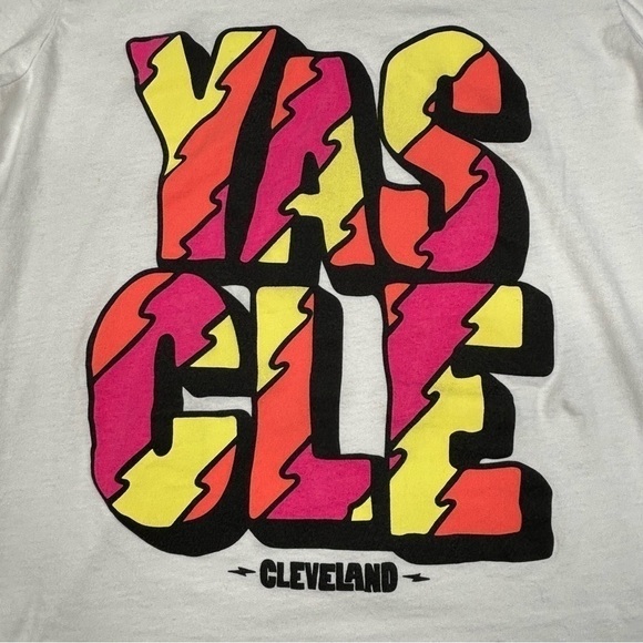 Cleveland Clothing Co Top Womens Medium Ringer Tee YAS CLE Neon Bright Party - Picture 2 of 5